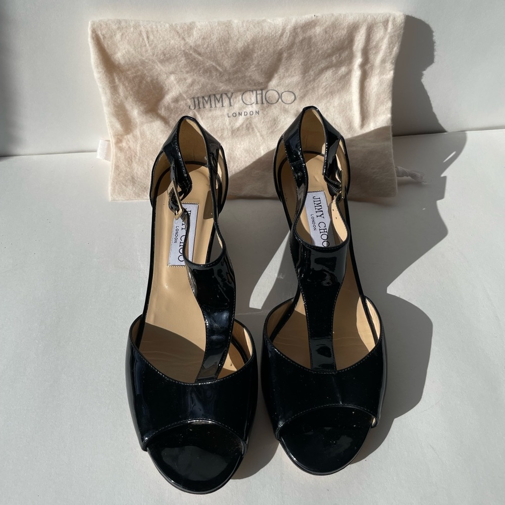 Jimmy Choo Black Patent Leather Treat T Strap Demi Wedge Sandal size 8/8.5
